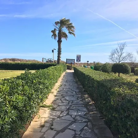 Apartamento A 100 Metros De La Playa Con Grande Terraza Y Vistas Al Mar